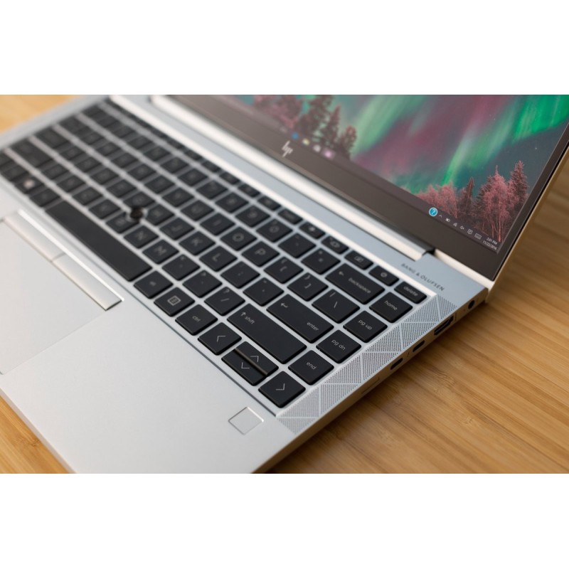 HP EliteBook 840 G8, i5-1145G7, 8GB RAM, 250GB SSD, 14" FHD, Win 11 Pro, QWERTY
