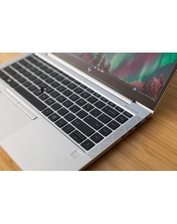 HP EliteBook 840 G8, i5-1145G7, 8GB RAM, 250GB SSD, 14" FHD, Win 11 Pro, QWERTY