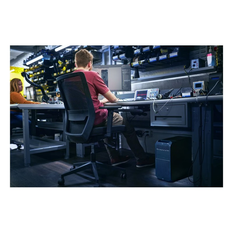 HP Z4 G5 Workstation – Xeon W3-2425 4.40GHz, 32GB DDR5, 1TB NVMe, RTX 4000, Win 11 Pro