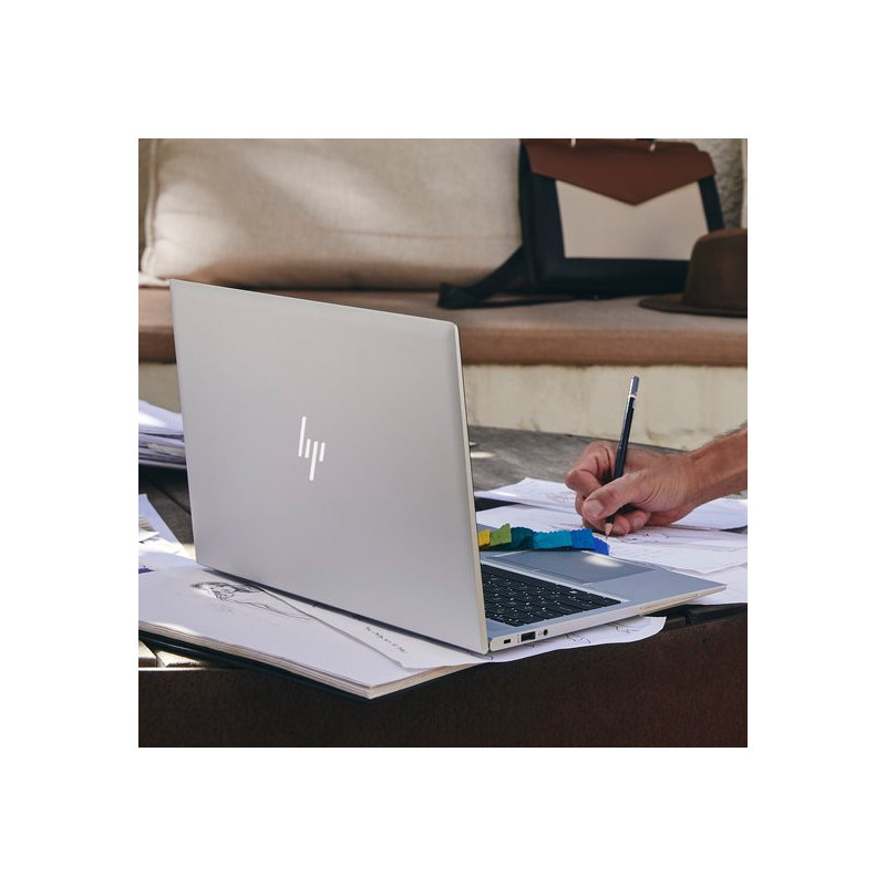 HP EliteBook 850 G8, i5-1135G7, 16GB RAM, 500GB SSD, 15.6" FHD, Win 11 Pro, US QWERTY